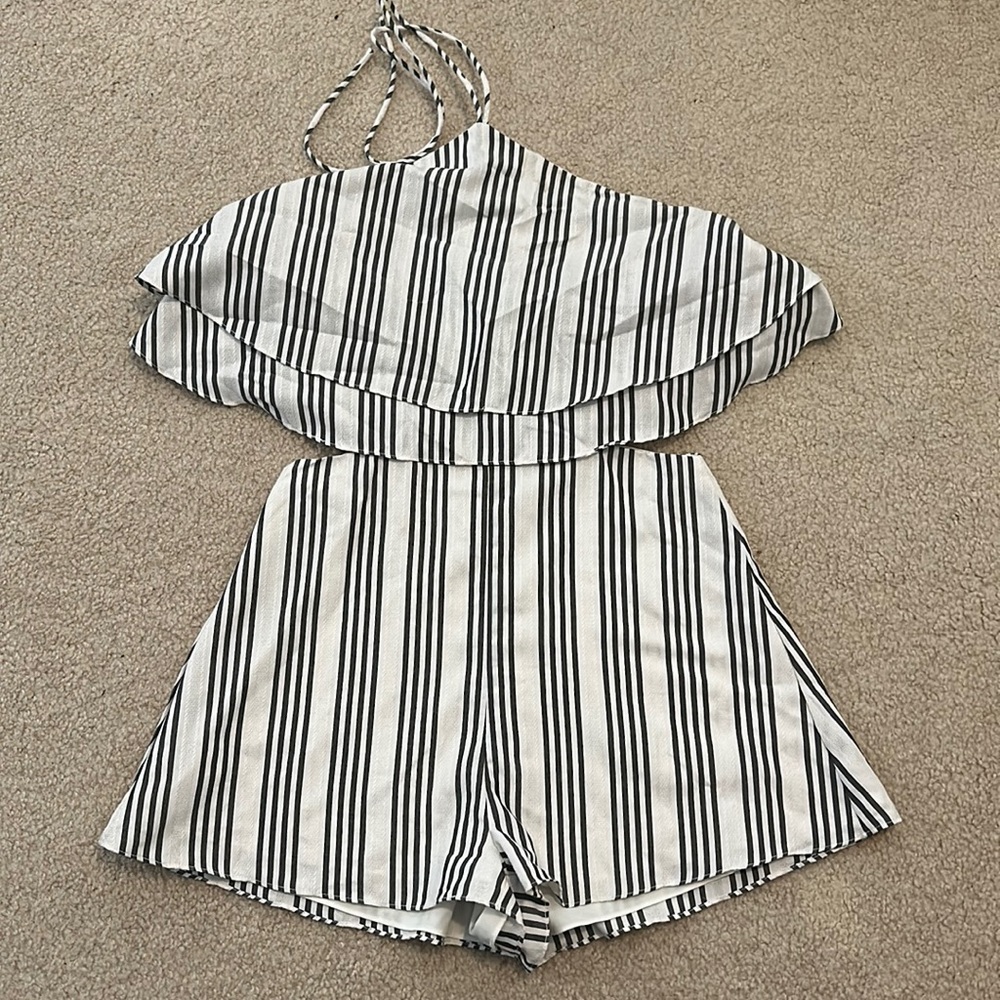 Super down side cut out romper